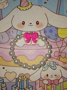 Pearl Bracelet with Pink Bow