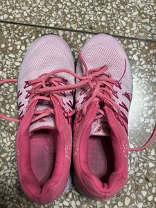 Pink Sport Shoes