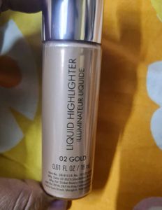 Swiss Beauty Liquid Highlighter – Shade 02 Gold