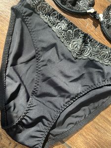 New Condition Bra-Panty Matching Combo