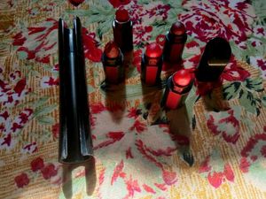 Lipsticks 5 in 1