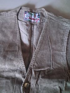 &#34;Men’s Brown Corduroy Vest with Pockets – Casual V