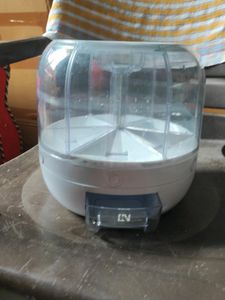 Grain Dispenser