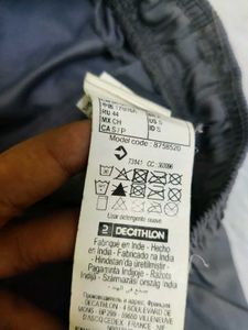 DECATHLON UNISEX SHORTS