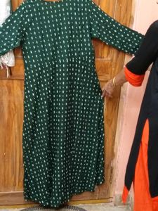 GentlyUsed DarkGreen Embroidered Kurti+Dupatta XXL