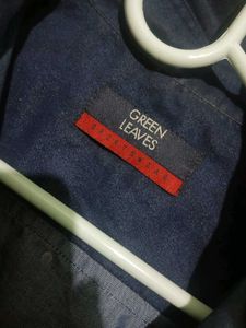 Men's Classic Navy Button-Down Casual Shirt