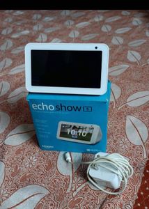 Amazon Echo Show 5