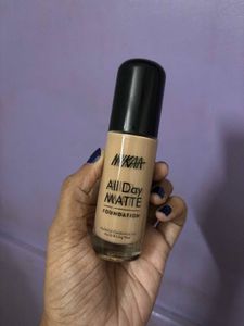 Nykaa All Day Matte Foundation - Shade - Sand 7