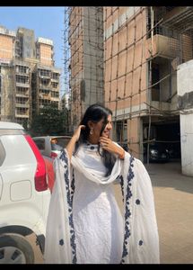 White Kurti
