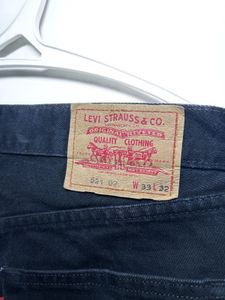 Levi&#39;s Black Denim Jeans