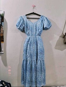 Puffed Shoulder Dress