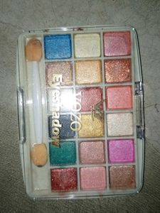 VOZO Eyeshadow Palette
