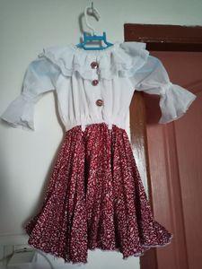 Girl Dress Age 4to 5 Years Old