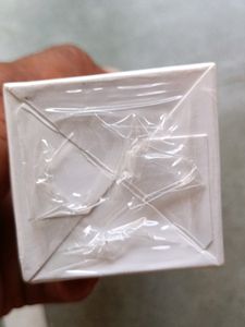 Skin TypeDryProduct BenefitsHydratingMaterial Type