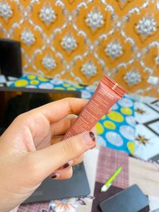 Hyphen Lip balm