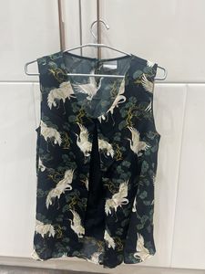 Vero Moda Crane Print Sleeveless Top