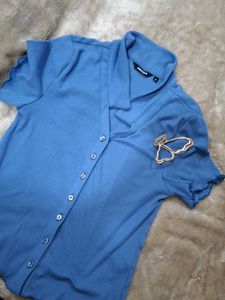 Blue Ribbed Button-Up Top 🌊