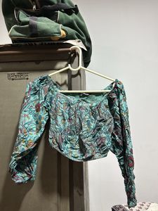 Paisley Print Long Sleeve Crop Top