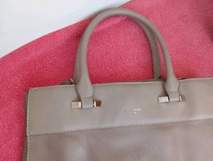 Elegant Handbag
