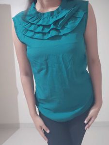Stylish Sleeveless Top