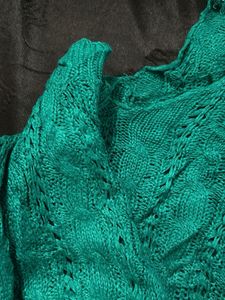 woollen sholdur cut top