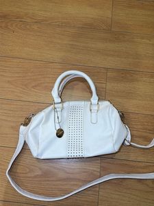 Lino perrez Stylish White Satchel Bag