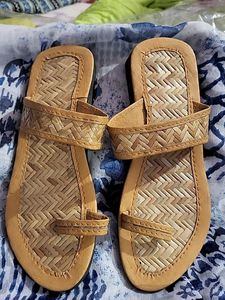 Woven Toe Ring Sandals