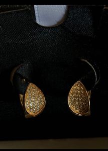 18k Gold Plated Drop Earrings ✨