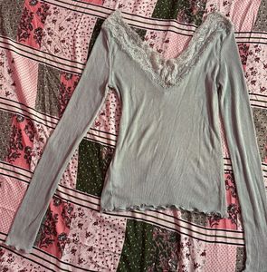 Lace Trim Long Sleeve Top
