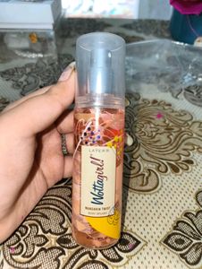 Layer'r Wottagirl Body Mist