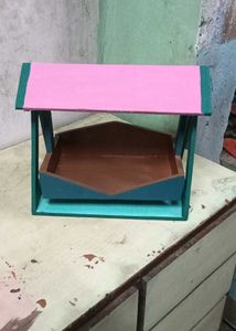 Krishna Jhula Showpiece