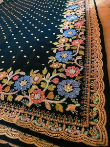 SareExpansive Embroidery Work 😳 Very Beautiful 🤩