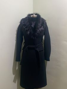 Black Over Coat With Detachable Fur