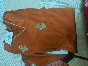 Elegant Embroidered Kurta
