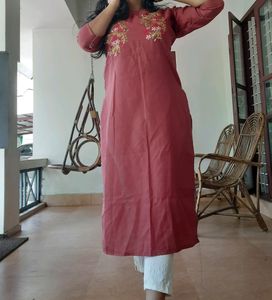 Beautiful Kurti of Maroon Shade Colour