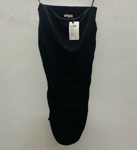 Ruffled Pencil Skirt Black