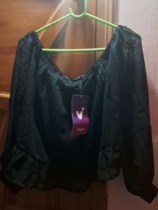 Virgio Black Off-Shoulder Top