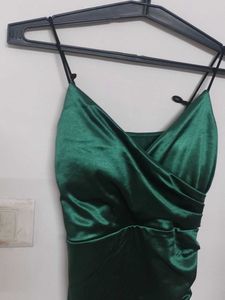 Elegant Green Satin Midi Dress