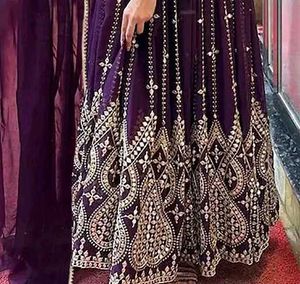 *Women&#39;s Georgette Anarkali Gown*