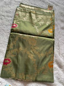 Elegant Olive Green Banarasi Dola Silk Saree❤️