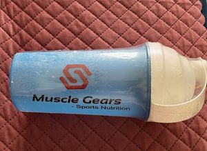 2 Shaker Bottles - Blue 700 ML