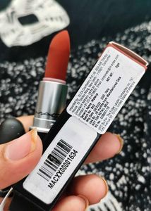 Mac Powder Kiss Lipstick (Devoted To Chilli)