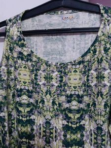 Fancy Gown For Sale In Very Good Condition