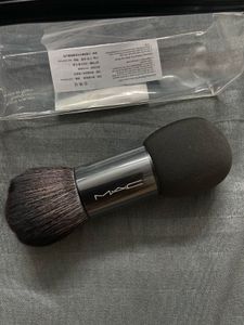 MAC Brush Kit