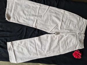 Wide-Leg Jeans