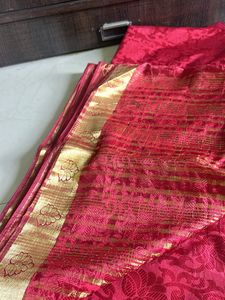 Beautiful Red Coloured Saree❤️
