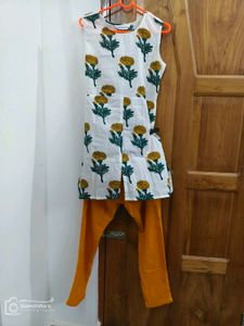 Floral Print Sleeveless Dress