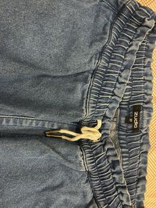baggy jeans