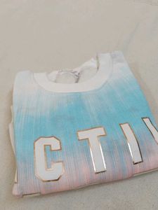 Stylish Graphic sweatshirt