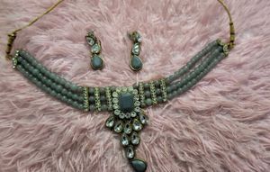 Choker Set